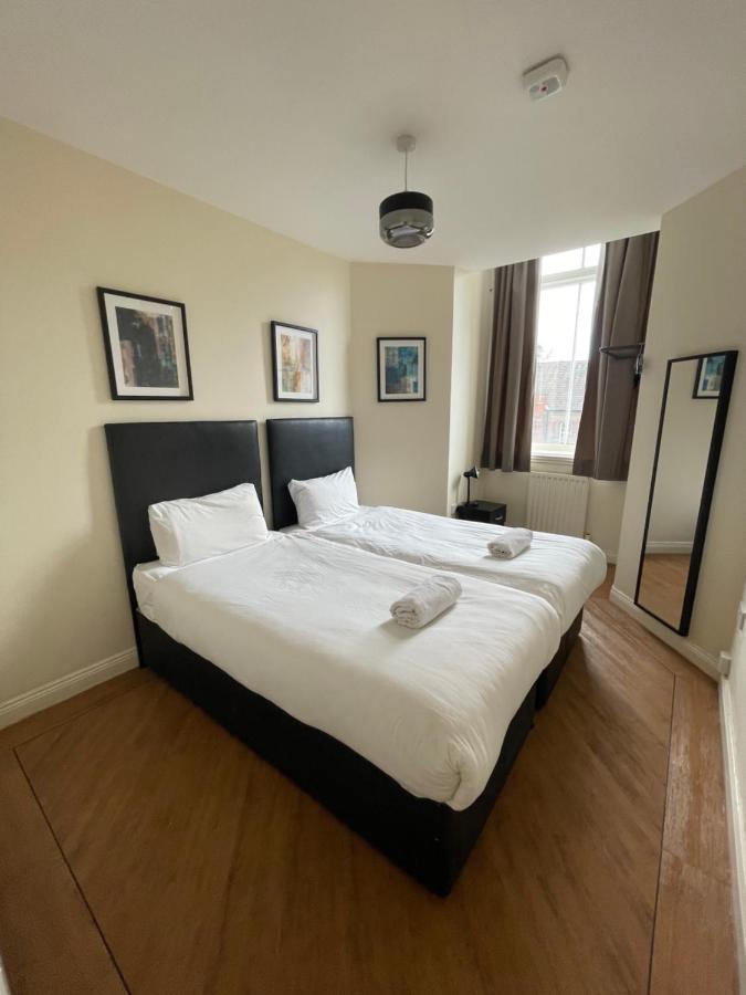 Hunters Lodge Ґейтсгед Екстер'єр фото
