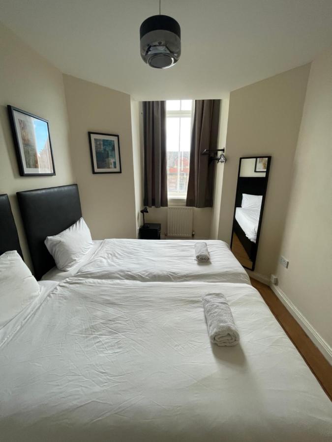 Hunters Lodge Ґейтсгед Екстер'єр фото